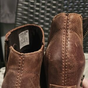 Sorel Womens Distressed Brown Leather Boots